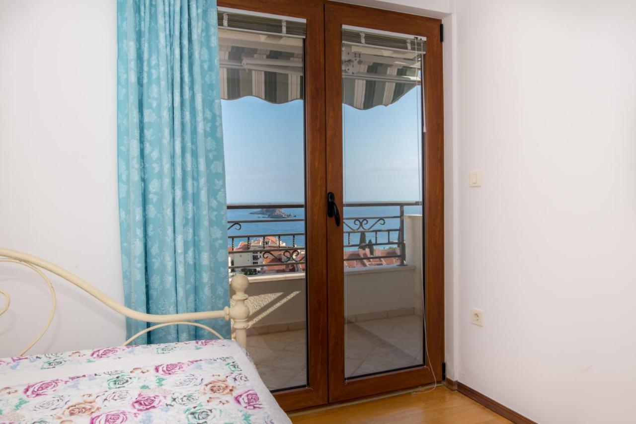 Apartment Elena Petrovazzo Esterno foto